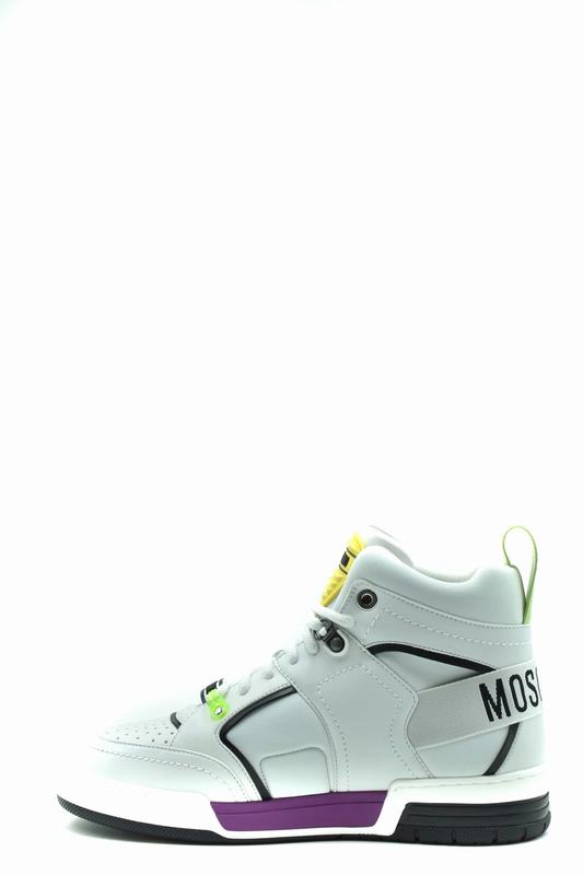 Moschino Sneakers Codice Prodotto: MB15604G1G4110A G4110A