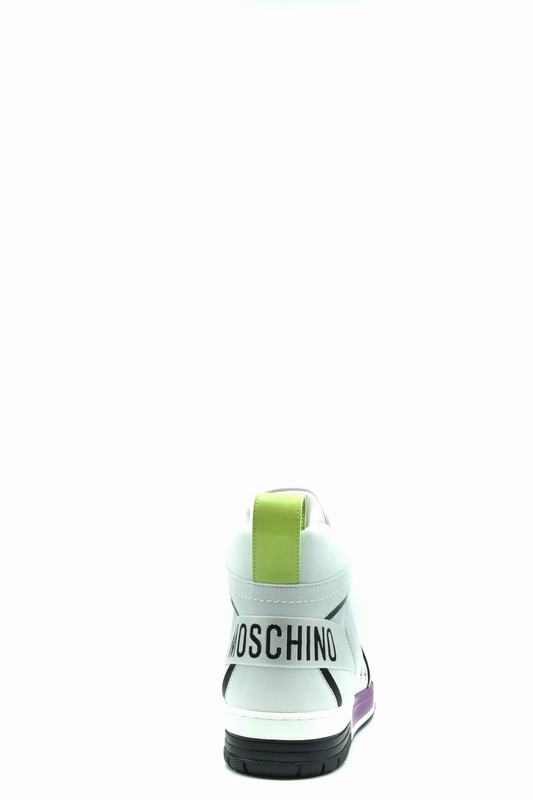 Moschino Sneakers Codice Prodotto: MB15604G1G4110A G4110A