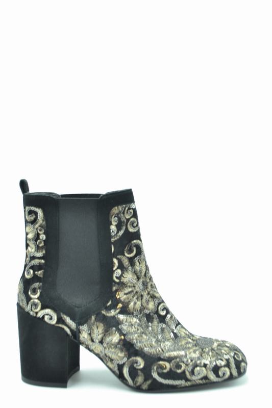 STUART WEITZMAN Stivali Codice prodotto: WL57813