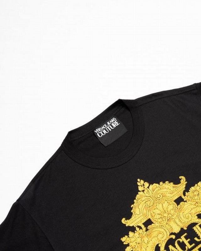 Versace Jeans Couture T-shirts Codice Prodotto: 73GAHP02-73UP601