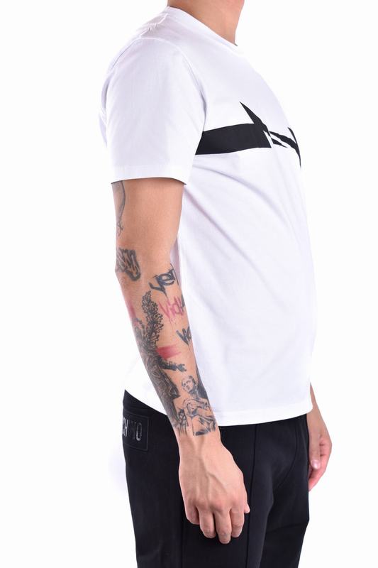 Neil Barrett T-shirts Codice Prodotto: PBJT103S T509S526