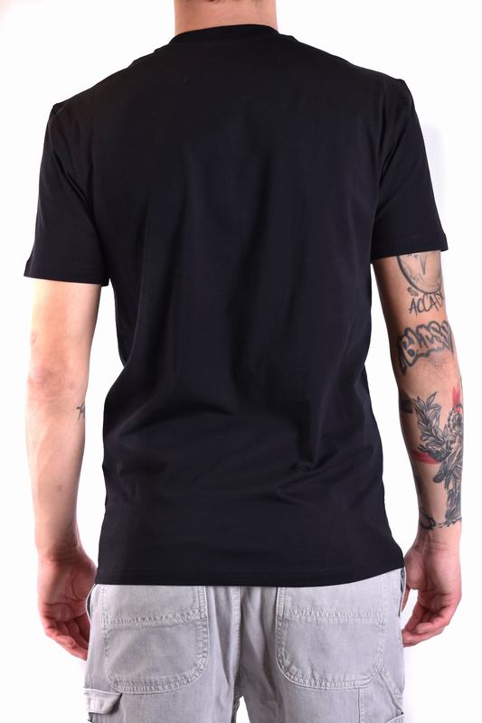 Moschino T-Shirts Manica Corta Codice Prodotto: V0730 20411555