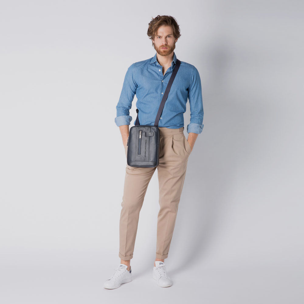 Piquadro IPad®10,5"/iPad 9,7" Crossbody Bag