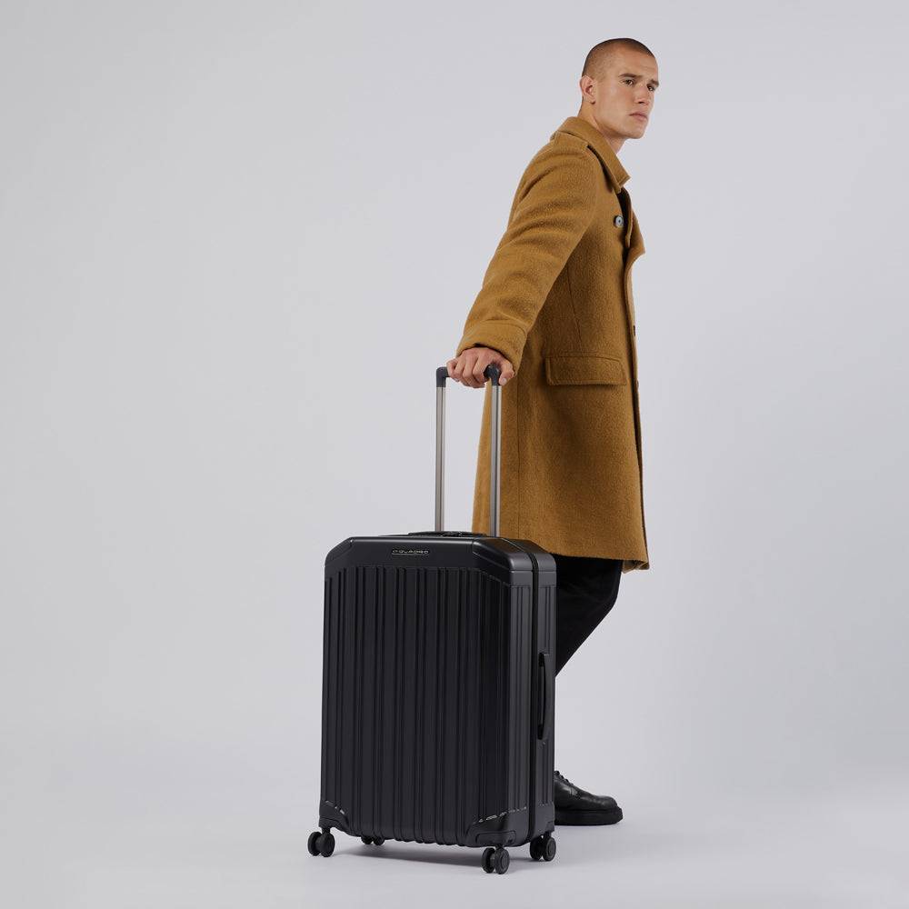 Piquadro Medium Size, Hardside Spinner