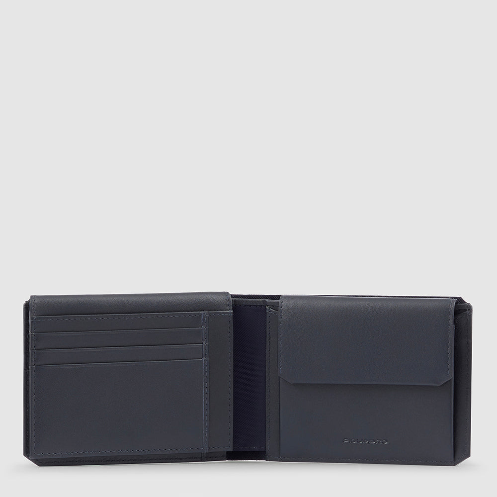 Piquadro Men’s wallet with flip up ID window