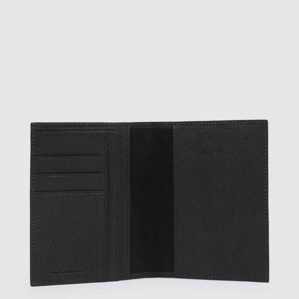 Piquadro Passport holder