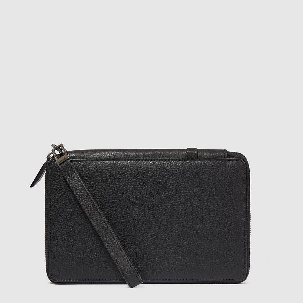 Piquadro Zip-around Travel Document Holder