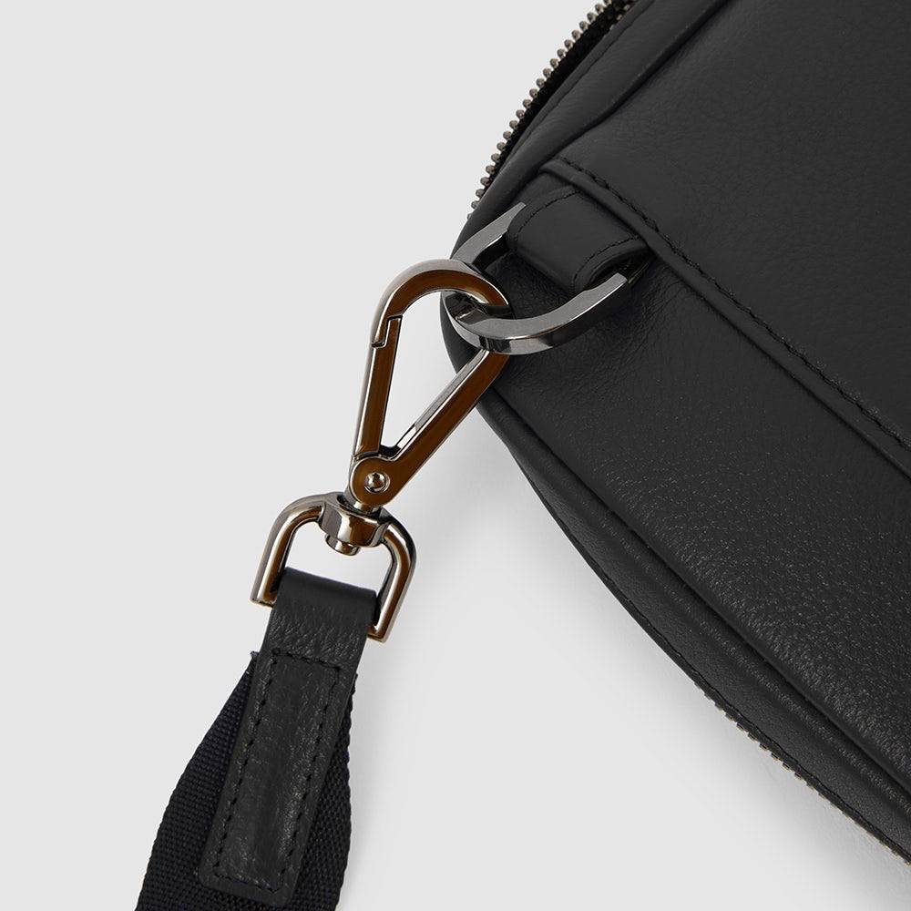 Piquadro Pocket Crossbody Bag With IPad®mini Compartment