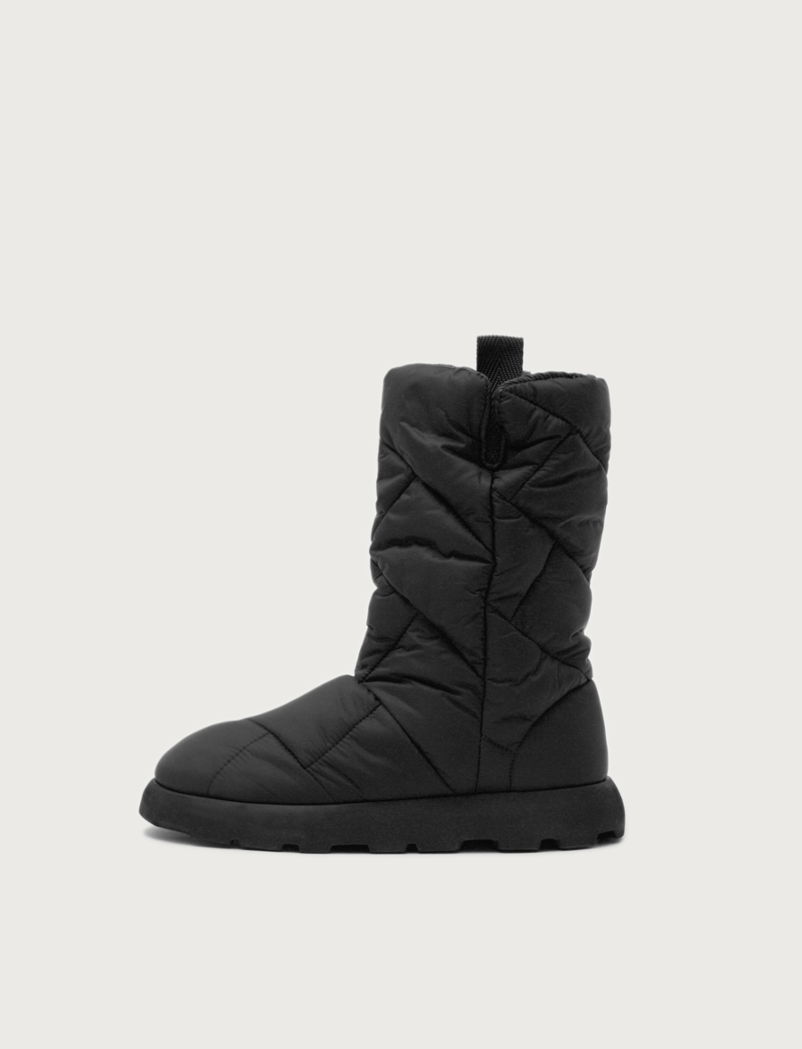 Piumestudio Alto Matte Black