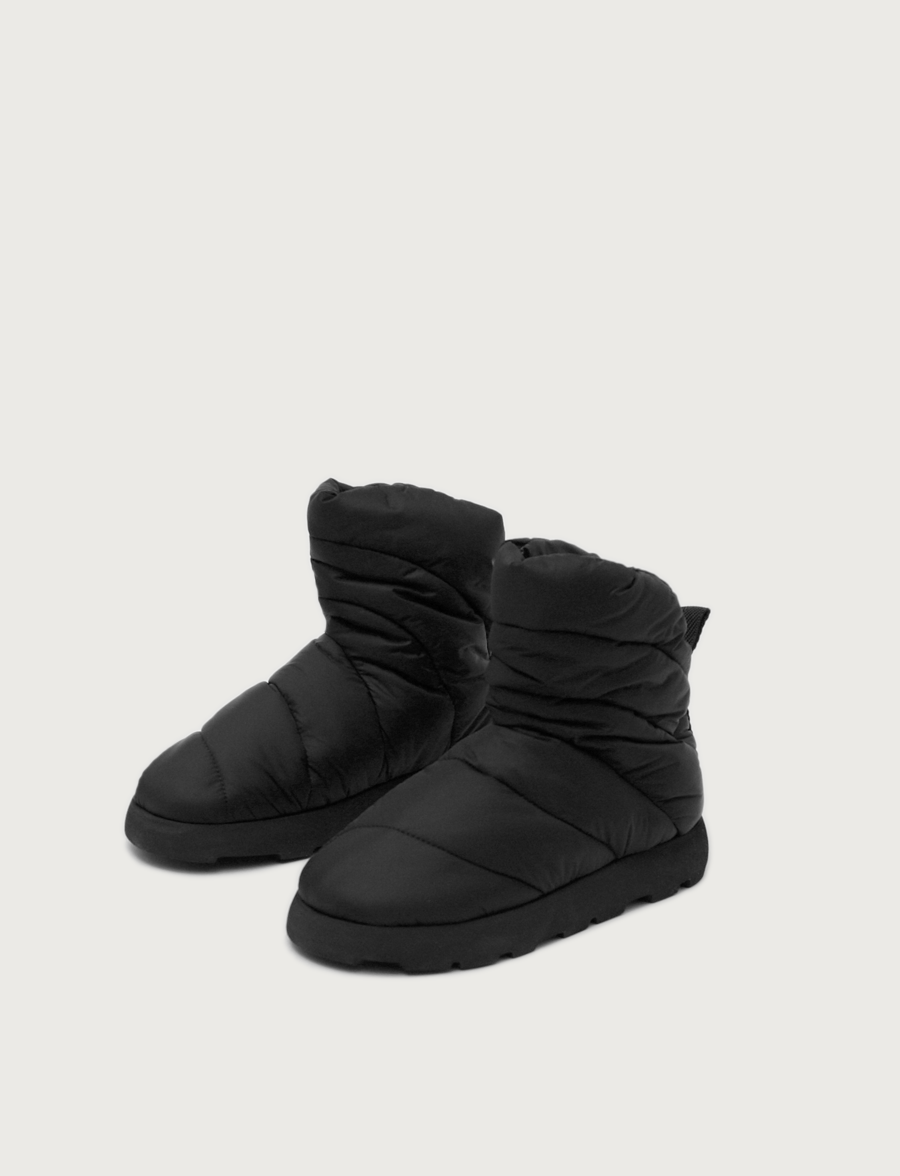 Piumestudio Luna Matte Black