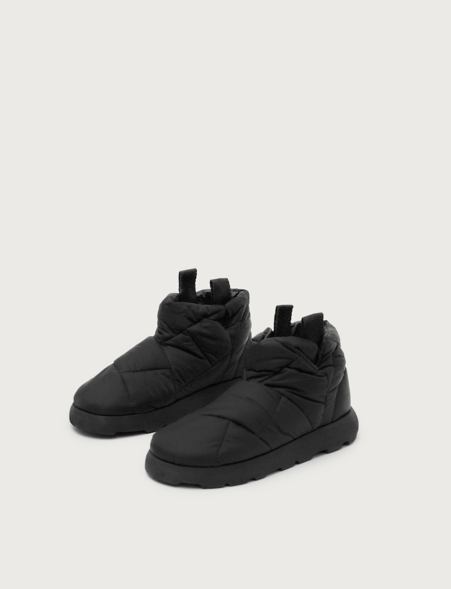 Piumestudio Quadrato Nylon Matte Black