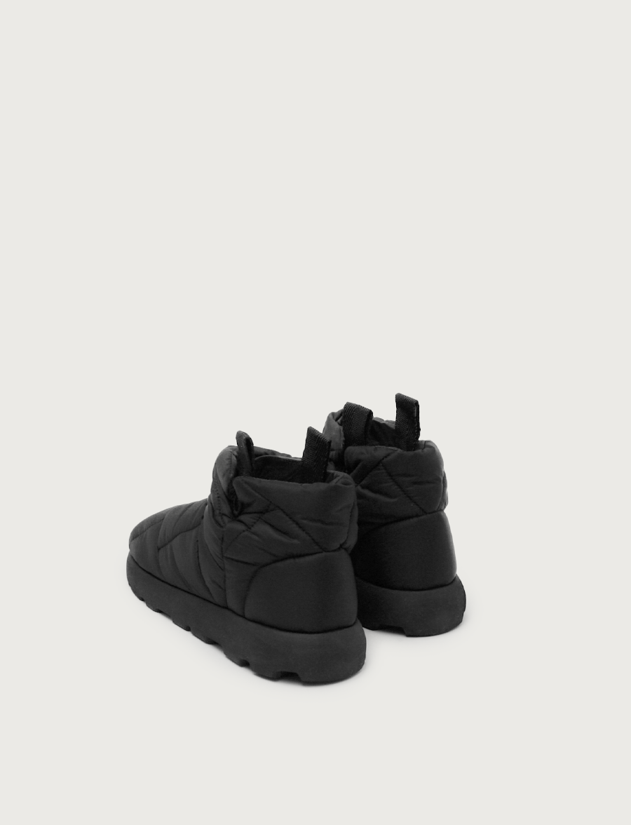 Piumestudio Quadrato Nylon Matte Black