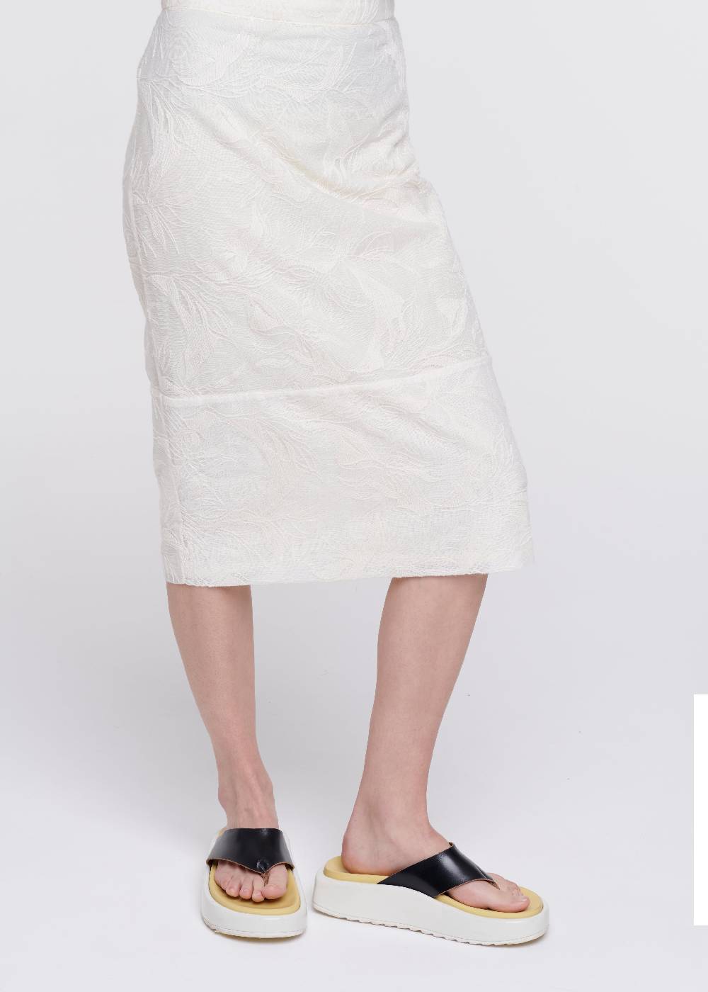 Plan C GONNA MIDI CON RICAMI FLOREALI