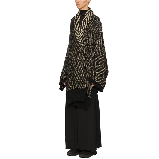 ALESSANDRA MARCHI CAPPA IN LANA REVERSIBILE