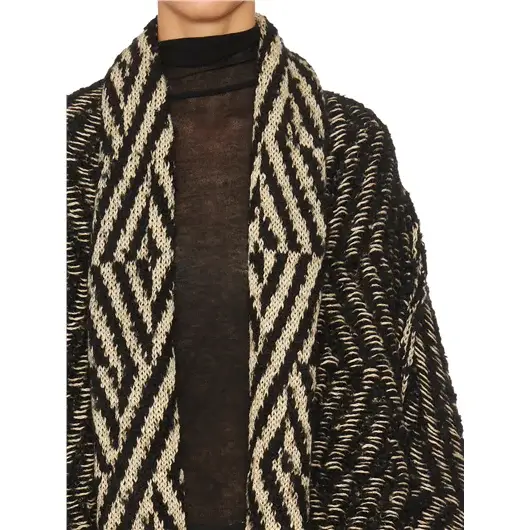 ALESSANDRA MARCHI CAPPA IN LANA REVERSIBILE