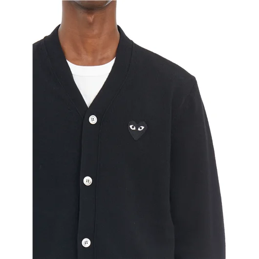 COMME DES GARCONS PLAY CARDIGAN SCOLLO A V LOGO