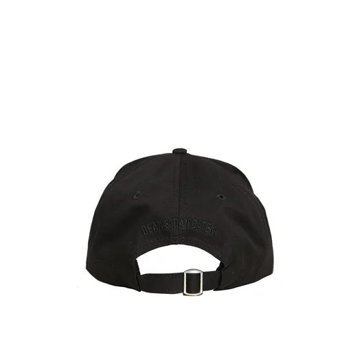 DSQUARED CAPPELLO DSQUARED2 ICON