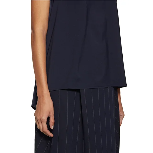 HIGH USE T-SHIRT IN JERSEY STRETCH