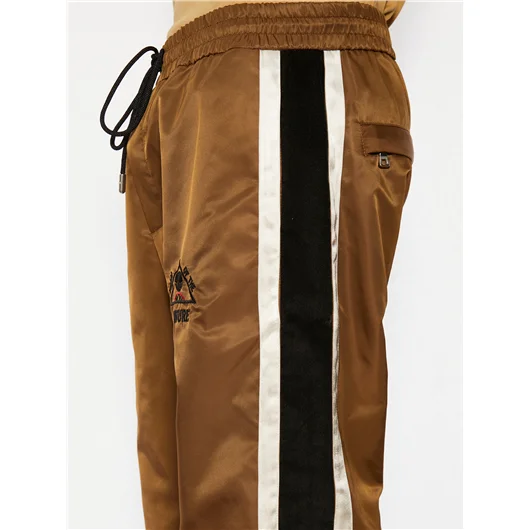 JUST DON PANTALONE LOGO