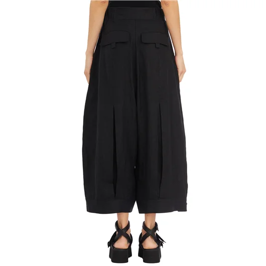 NU PANTALONI IN LINO CON PENCES