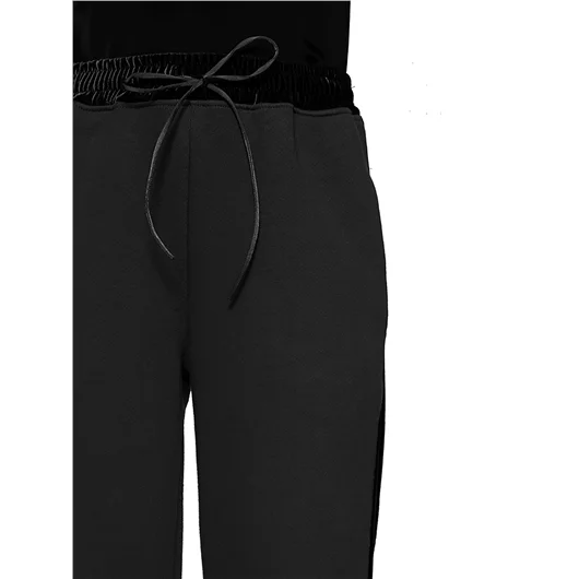 ANDREA YA'AQOV PANTALONE AMPIO CON BANDA IN VELLUTO