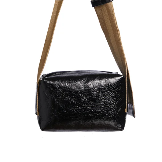 UMA WANG BORSA A SPALLA PICCOLA