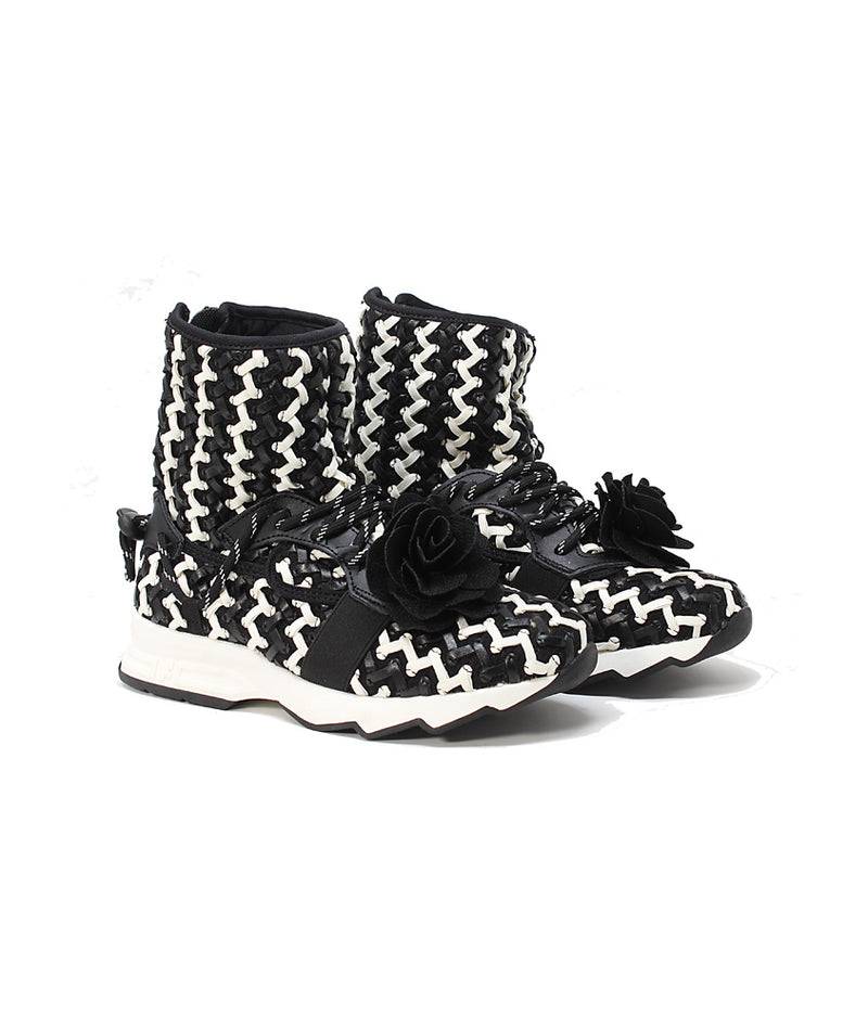 Pokemaoke Genoveffa Camelia