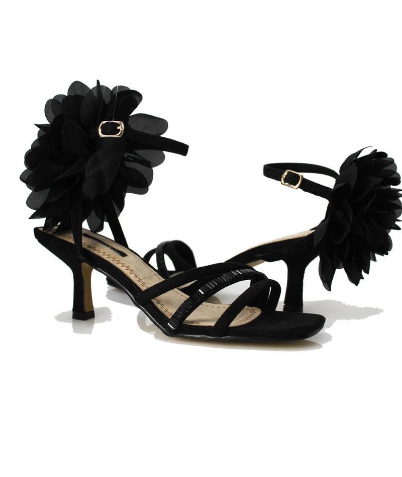 Pokemaoke Marylin Selene Nero