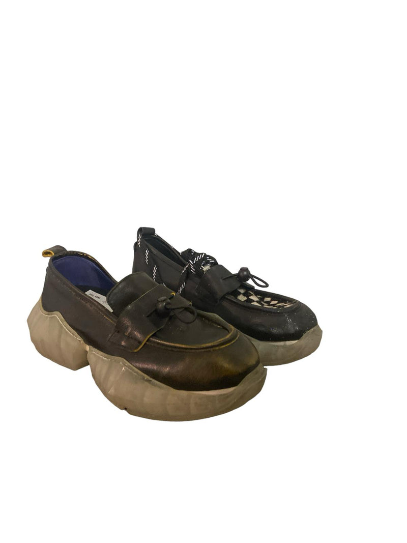 Pokemaoke mocassino due caratteri