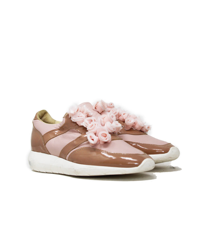 Pokemaoke running rosa