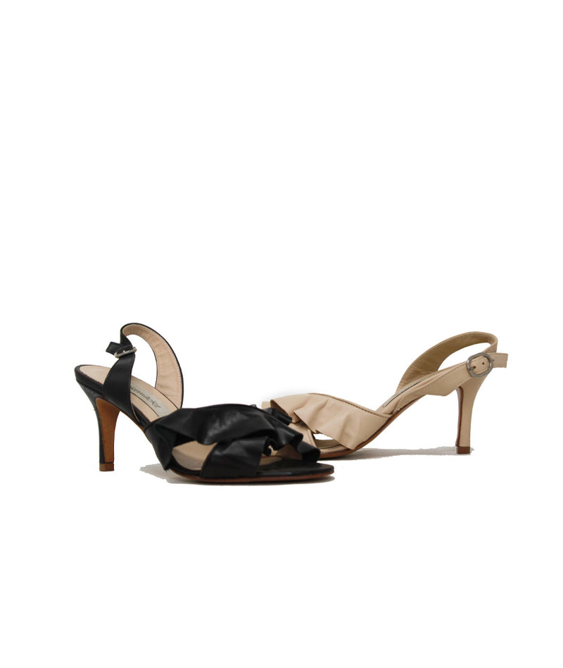 Pokemaoke sandalo due caratteri