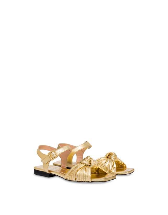 Pollini Sandali Flat In Nappa Laminata Sailor Knot Oro