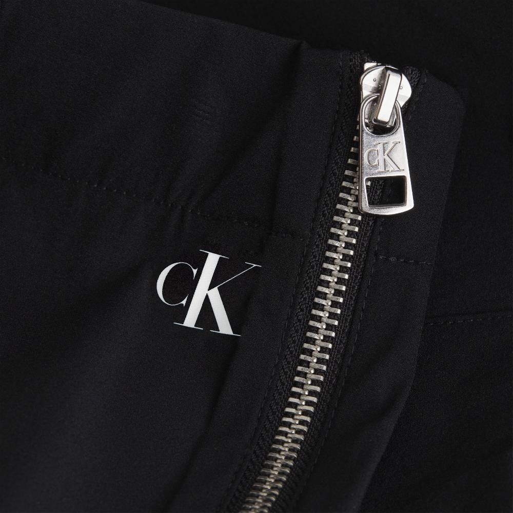 CALVIN KLEIN  Pantaloni Slim Vita Alta Calvin Klein In Nylon Riciclato