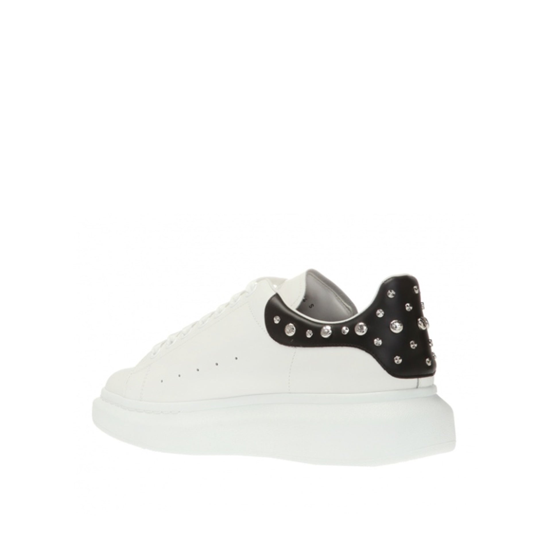 ALEXANDER MCQUEEN  Sneakers In Pelle Borchiata Bianche Alexander McQueen Uomo