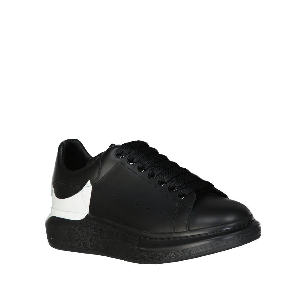 ALEXANDER MCQUEEN  Sneakers Oversize In Pelle Nera Uomo Alexander McQueen