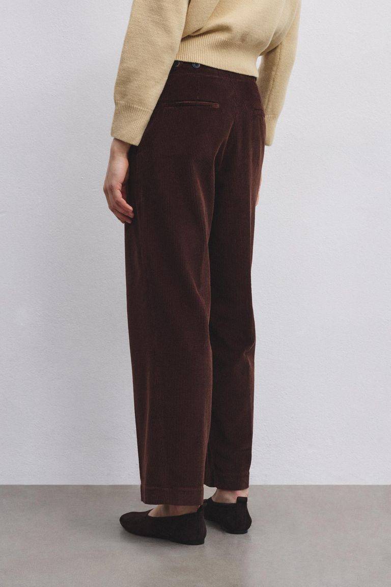 Pomandere Pantalone Con Pince In Velluto A Coste