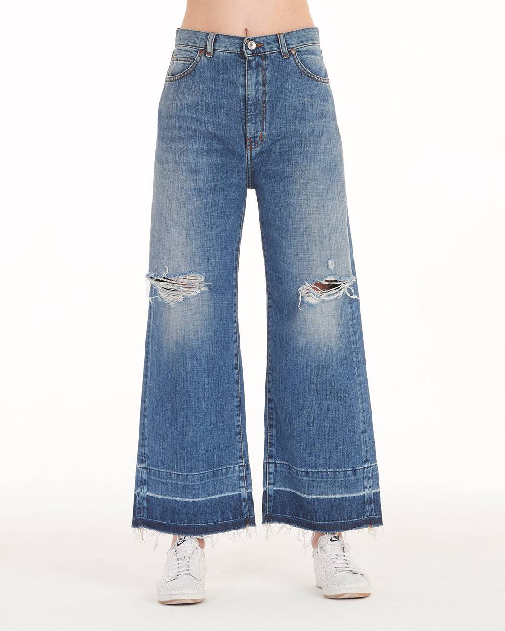 Pop84 Jeans over fit modello Rosy