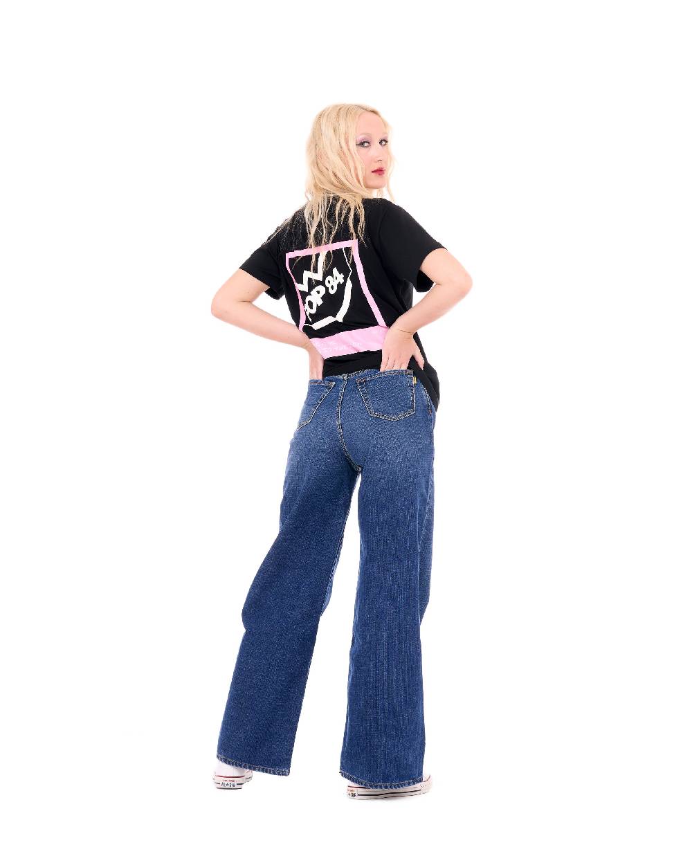 Pop84 T-shirt POP84 'Take A Pic This Is The Icon'