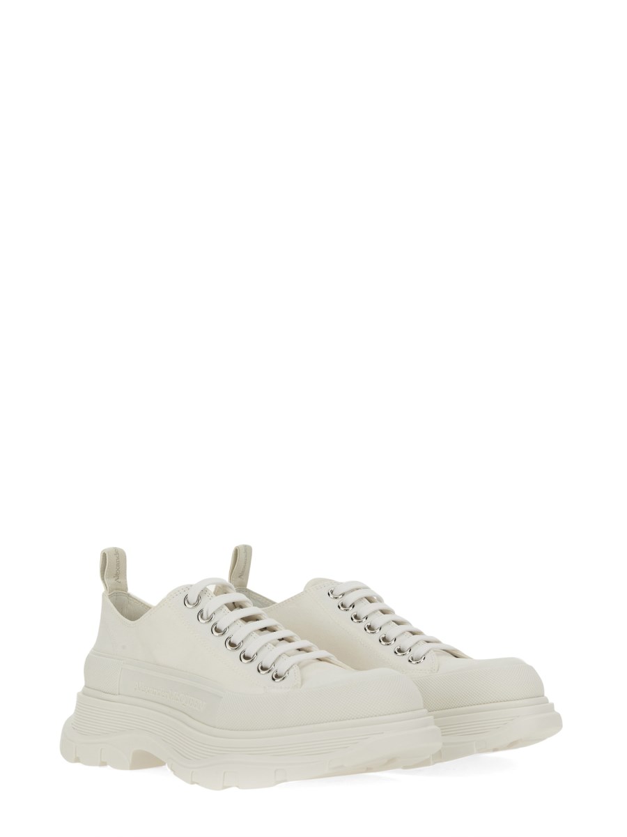 ALEXANDER McQUEEN SNEAKER CON LACCI TREAD SLICK