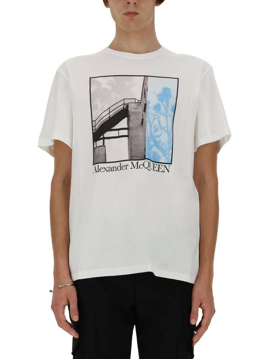 ALEXANDER McQUEEN T-SHIRT CON STAMPA IN COTONE