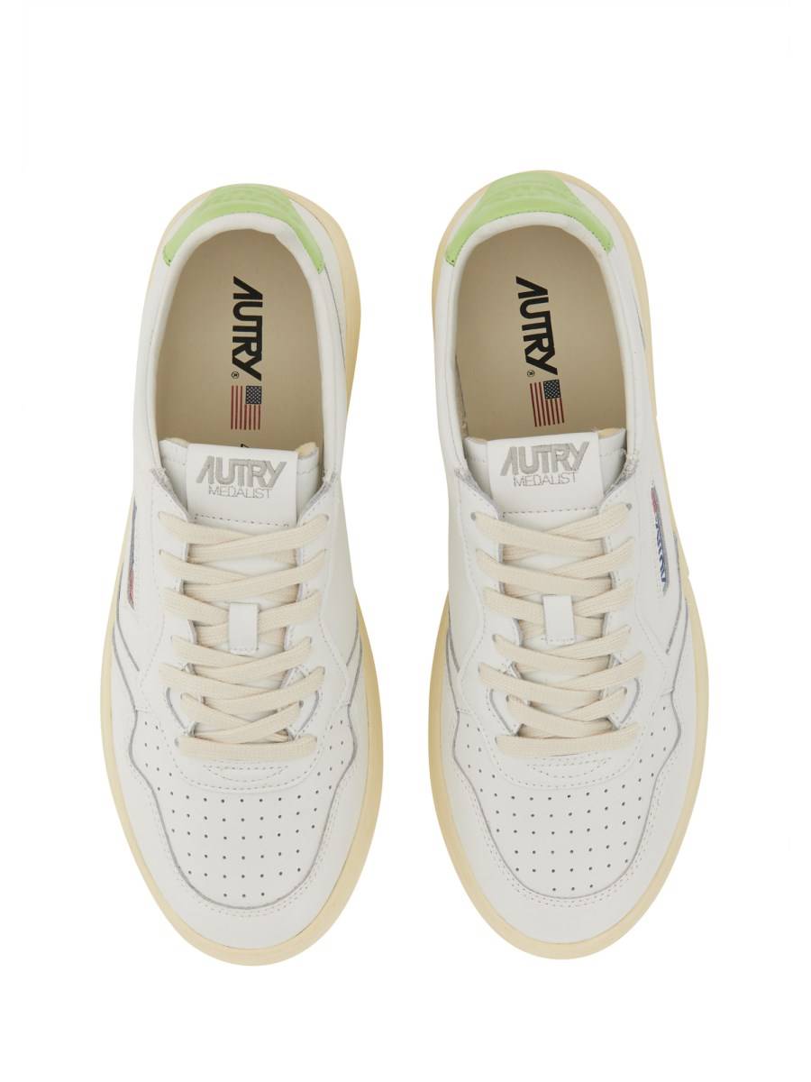 AUTRY SNEAKER MEDALIST