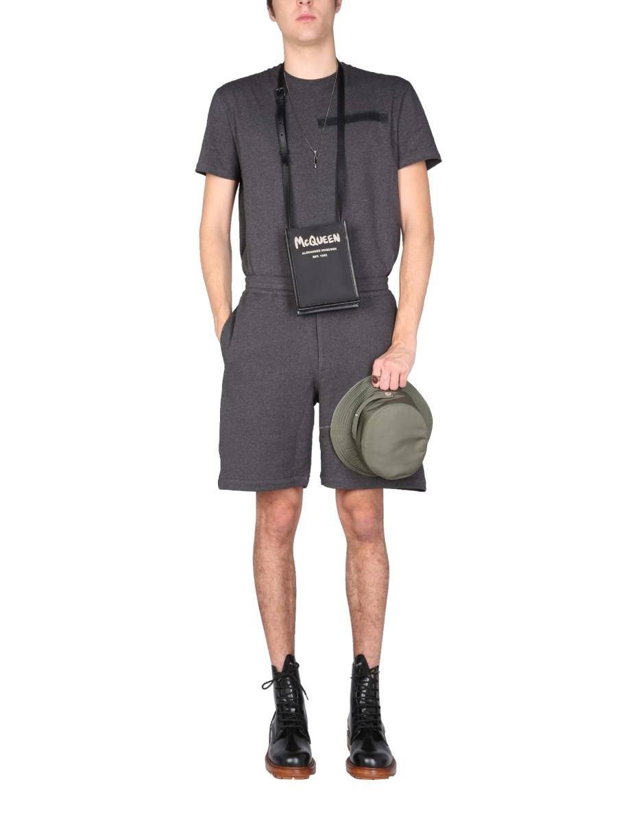 ALEXANDER McQUEEN BERMUDA IN FELPA DI COTONE CON BANDA LOGATA CIMOSATA