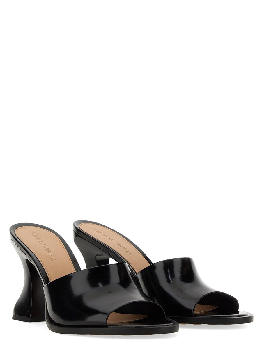 BOTTEGA VENETA MULE CHA-CHA