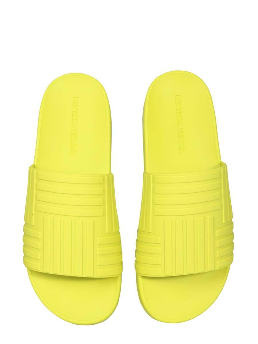 BOTTEGA VENETA SANDALO SLIDE IN GOMMA