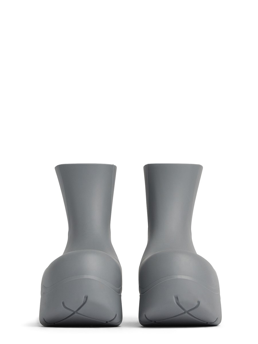 BOTTEGA VENETA STIVALETTO PUDDLE IN GOMMA