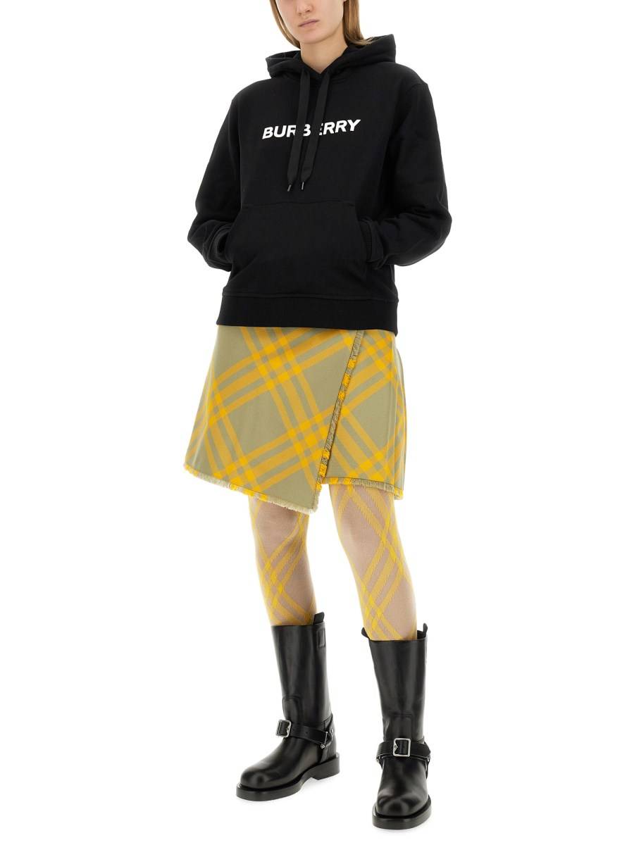 BURBERRY FELPA CON LOGO