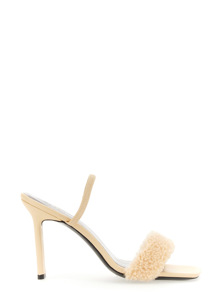 BY FAR SANDALO "ADA" IN PELLE E SHEARLING
