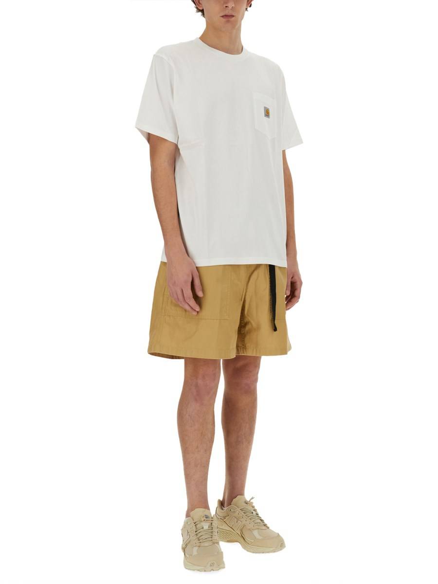 CARHARTT WIP T-SHIRT IN COTONE CON TASCA