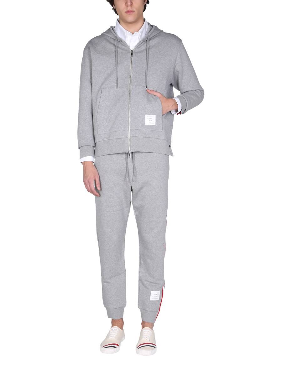 THOM BROWNE FELPA IN COTONE CON CAPPUCCIO E BANDA TRICOLORE SUL RETRO