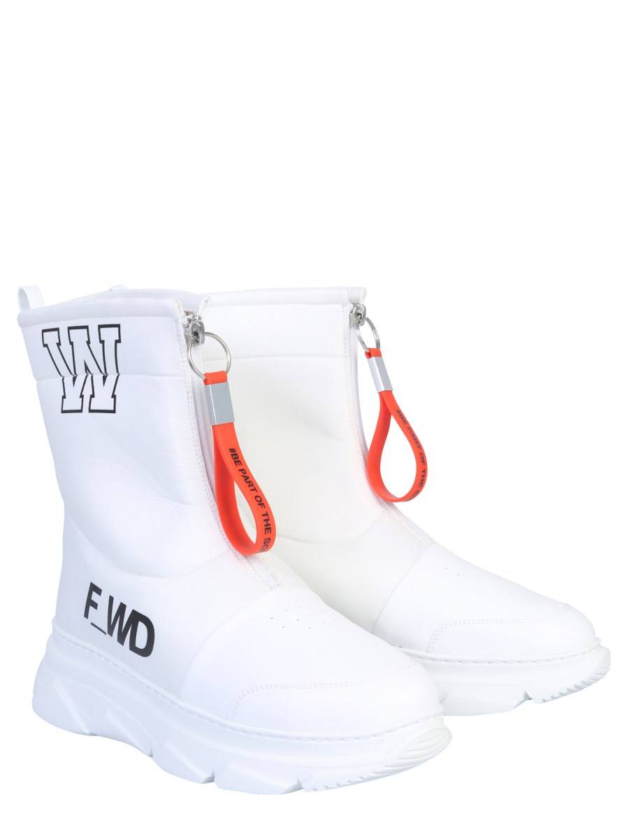 FORWARD STIVALE IN ECOPELLE CON ZIP
